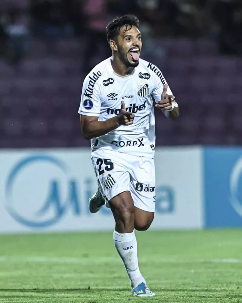 Sem Neymar e Gabigol, Santos goleia UCV na Venezuela e encaminha classificação às oitavas de final da Sul-Americana