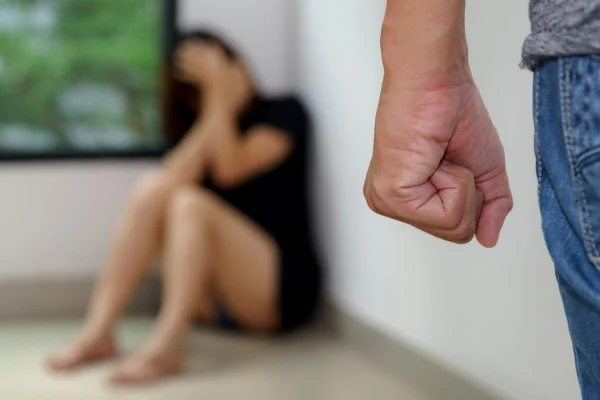 Homem é conduzido à delegacia após ameaçar mulher de feminicídio em São Mamede
