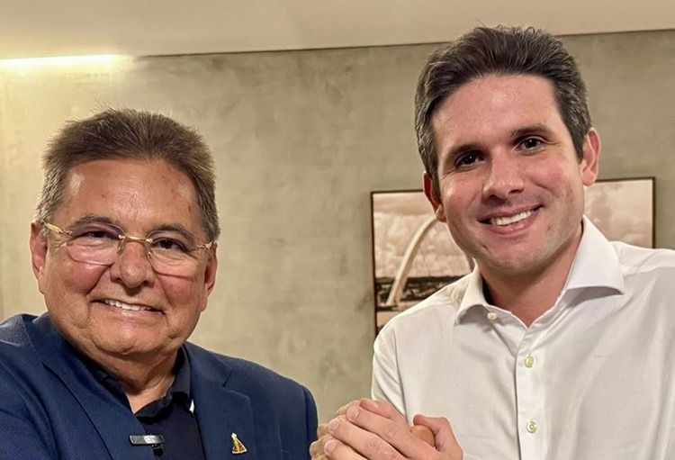 Hugo Motta aponta Adriano Galdino como principal nome do Republicanos para compor chapa de Lucas Ribeiro em 2026