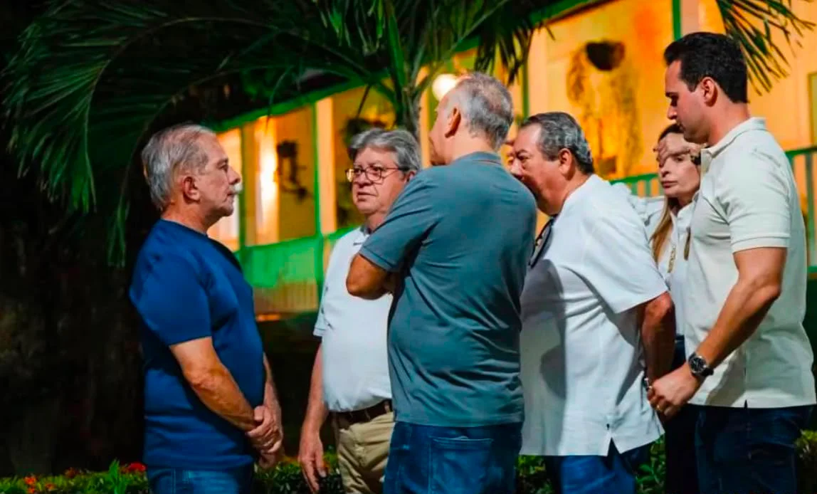 Impasse na convenção de Lucas “trinca” unidade da base oficial - Por Nonato Guedes
