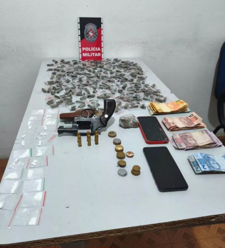 ROTAM apreende drogas, revólver e mais de R$ 1 mil durante operação em Patos