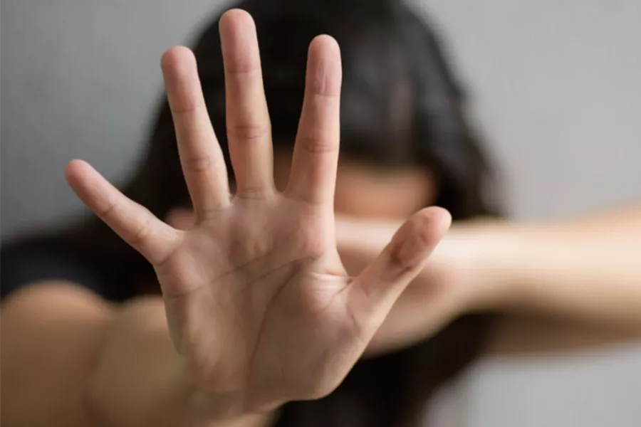 Homem é conduzido à delegacia após ocorrência de violência doméstica em Santa Luzia